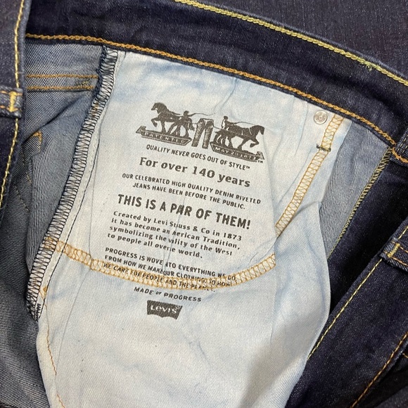 Levi's Strauss & Co. Dark Blue Denim Jeans Men’s Size 38X33 Straight Leg - Picture 11 of 13